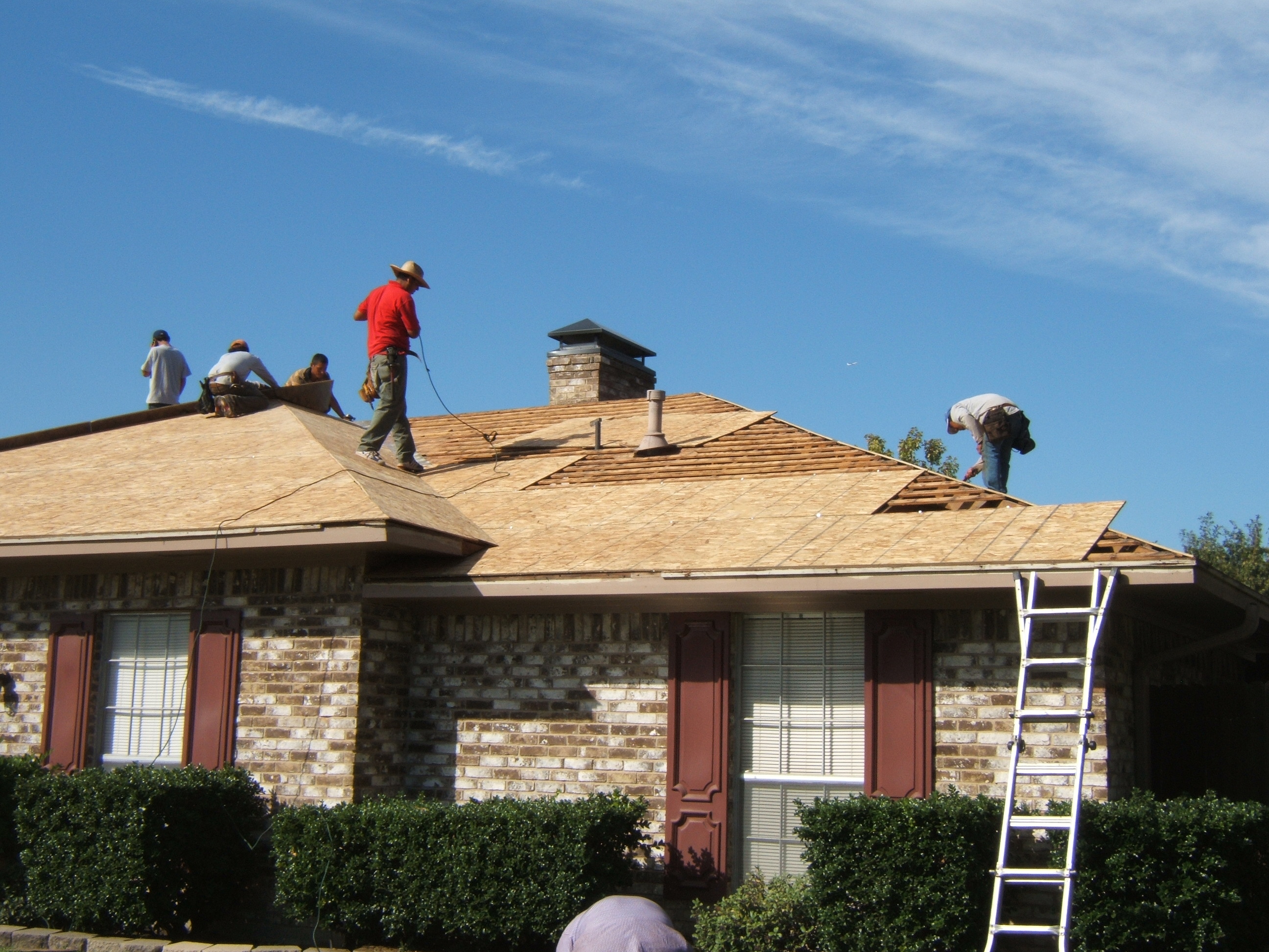 Roof Repair Services & Contractors in Los Angeles, California - Roof Repair  Specialist